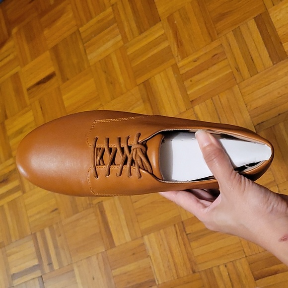 🎉MOVING SALE- EVERYTHING MUST GO BY 8/29!🎉 NIB Fit Flop Adeola Leather Lace-up - Picture 3 of 5